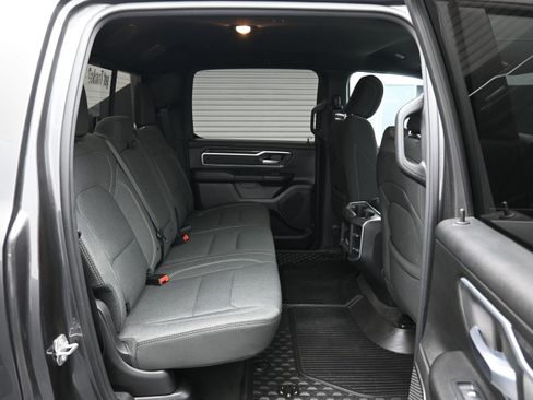 Used 2023 RAM 1500 Big Horn AWD/4WD image 12