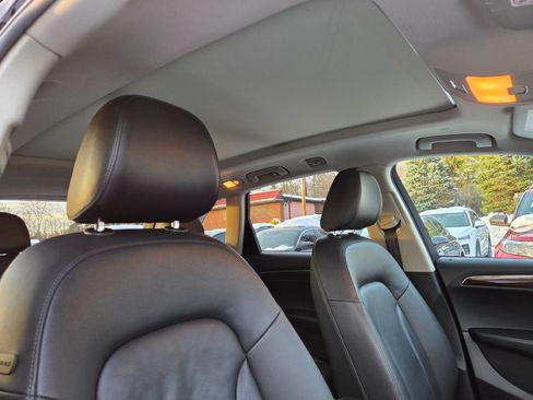 Used 2012 Audi Q5 3.2 Premium Plus image 27
