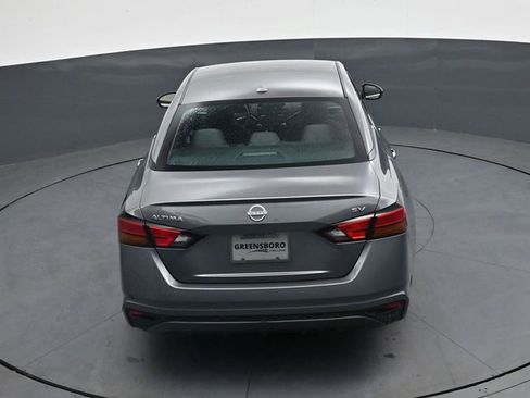 Used 2024 Nissan Altima 2.5 SV FWD image 26