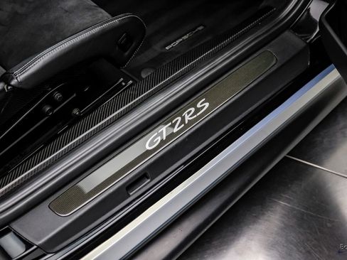 Used 2018 Porsche 911 GT2 RS w/ Weissach Package RWD image 62