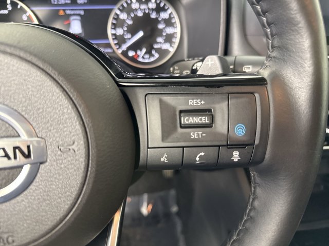 Used 2021 Nissan Rogue SV w/ Premium Package AWD/4WD image 13