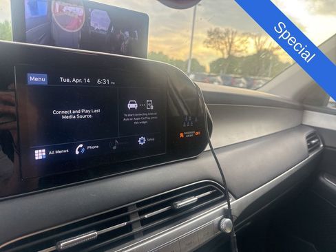 Used 2022 Hyundai Palisade SEL w/ Convenience Package image 9