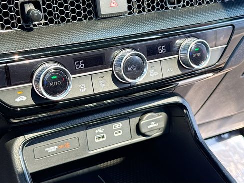 Used 2024 Honda CR-V Sport Touring image 11