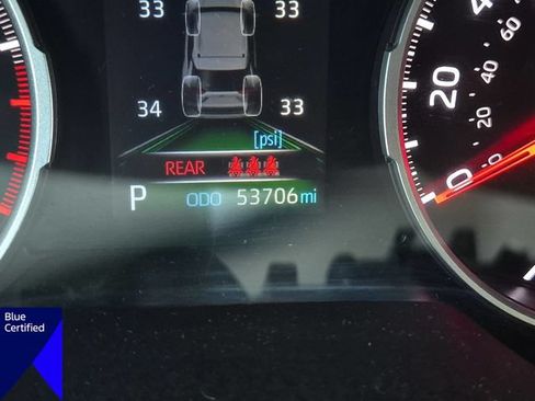 Used 2022 Toyota RAV4 XLE Premium FWD image 21