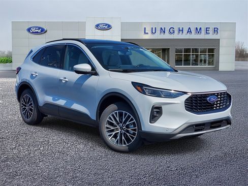 New 2025 Ford Escape SE w/ PHEV Premium Package image 1