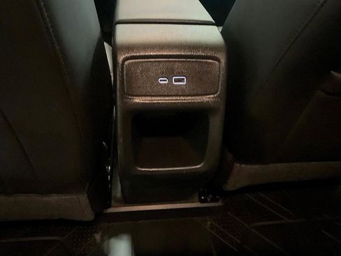 Used 2024 Chevrolet Trax ACTIV w/ Sunroof Package image 32