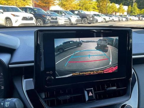 Used 2024 Toyota Corolla Cross Hybrid Nightshade w/ Moonroof Package image 21