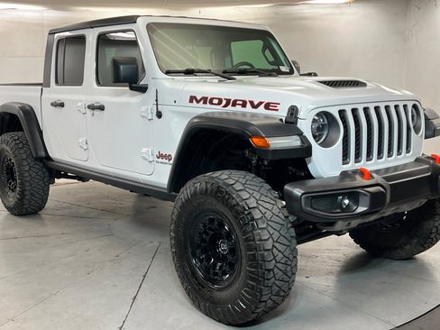 Used 2021 Jeep Gladiator Mojave AWD/4WD image 7