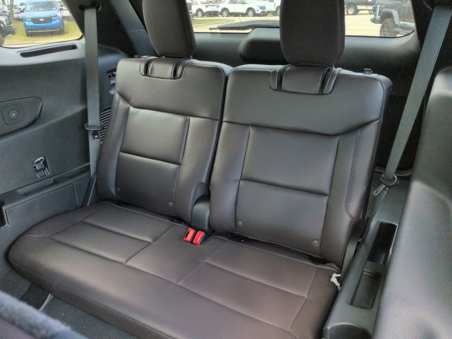 New 2026 Ford Explorer Platinum RWD image 13