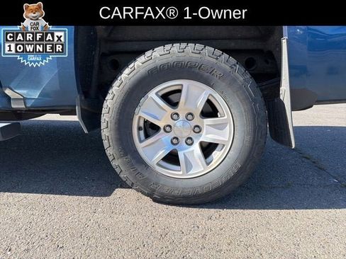 Used 2018 Chevrolet Silverado 1500 LT w/ All Star Edition AWD/4WD image 4