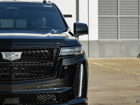 Used 2023 Cadillac Escalade V image 27