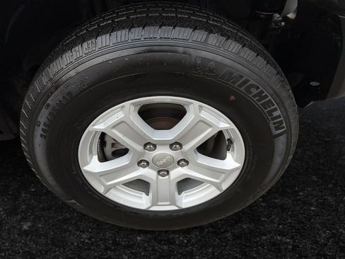 Certified 2023 Jeep Wrangler Sport S image 24