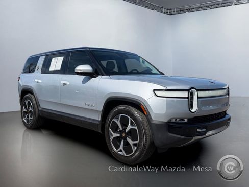 Used 2024 Rivian R1S Adventure AWD/4WD image 2