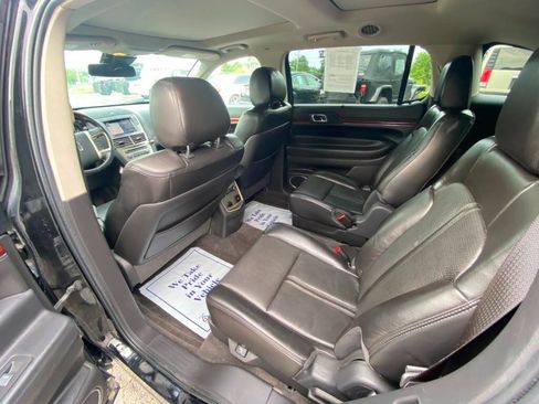 Used 2011 Lincoln MKT AWD w/ 201A Rapid Spec Order Code image 13
