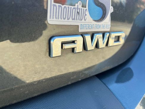 Used 2017 GMC Terrain SLE image 8