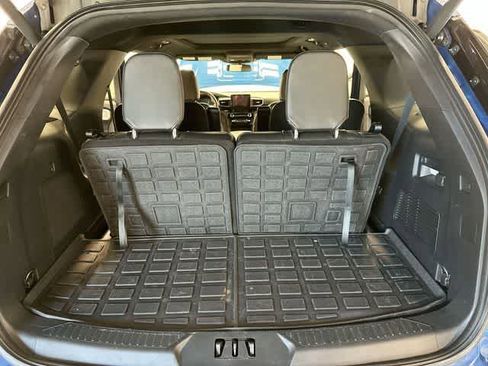 Used 2022 Ford Explorer ST-Line w/ Class IV Trailer Tow Package AWD/4WD image 26