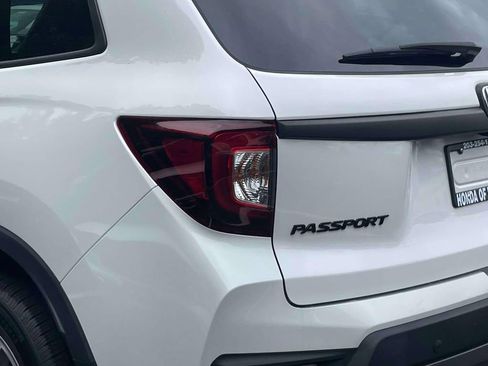 Certified 2023 Honda Passport TrailSport image 10