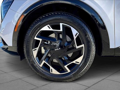 Certified 2024 Kia Sportage SX AWD/4WD image 18