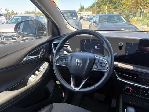 Used 2025 Buick Encore GX Preferred FWD image 33