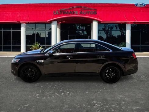 Used 2013 Ford Taurus Limited FWD image 7