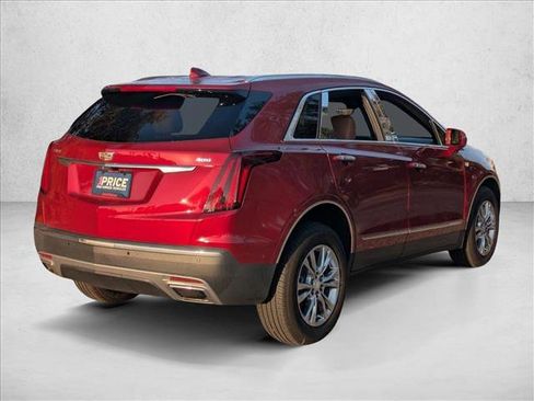 Used 2020 Cadillac XT5 Premium Luxury image 3