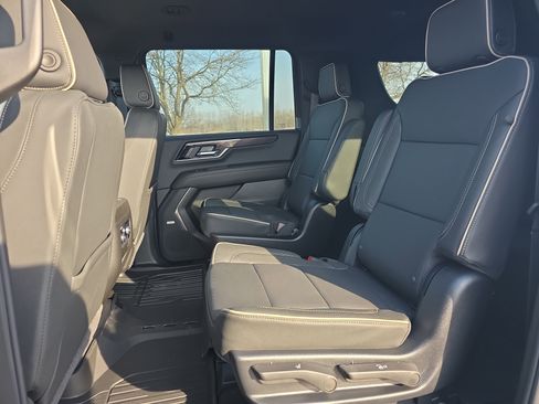 New 2026 GMC Yukon XL Elevation w/ LPO, Floor Liner Package image 18