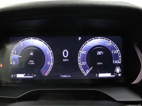 Used 2023 Jeep Grand Cherokee L Laredo image 34