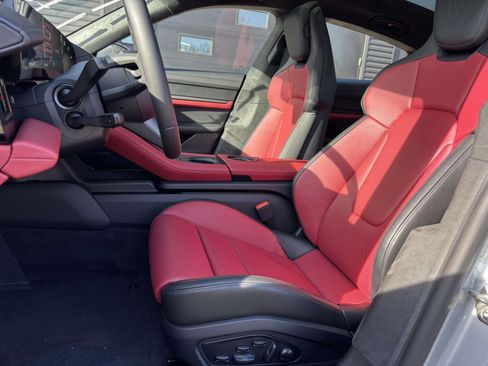 New 2026 Porsche Taycan GTS AWD/4WD image 5