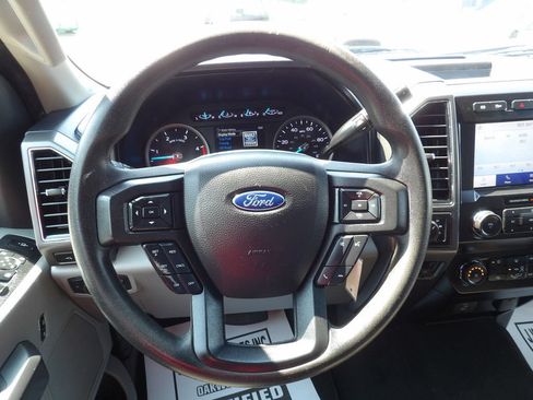 Used 2020 Ford F250 XLT w/ FX4 Off-Road Package AWD/4WD image 20