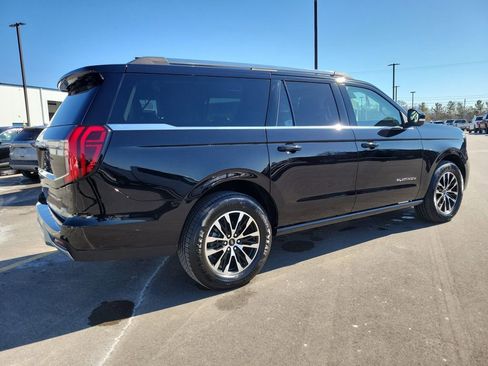 Certified 2025 Ford Expedition Max Platinum AWD/4WD image 4