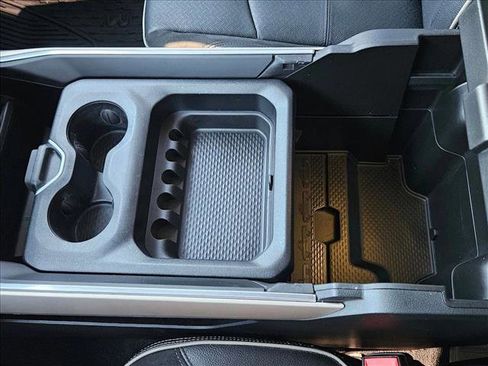 Used 2024 RAM 3500 Laramie image 15