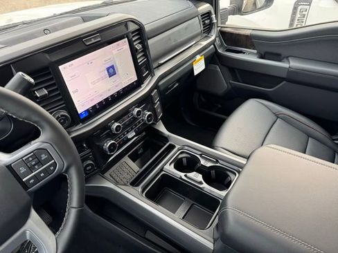 New 2026 Ford F350 Lariat w/ Black Appearance Package image 18