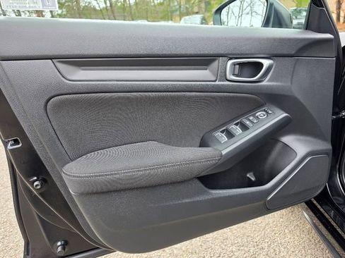 Used 2025 Honda Civic Sport image 19