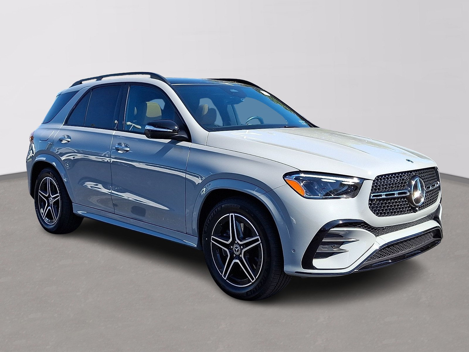 Certified 2026 Mercedes-Benz GLE 350 4MATIC image 3