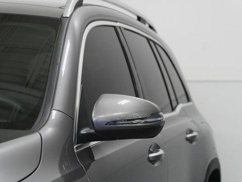 Certified 2023 Mercedes-Benz GLB 250 image 10