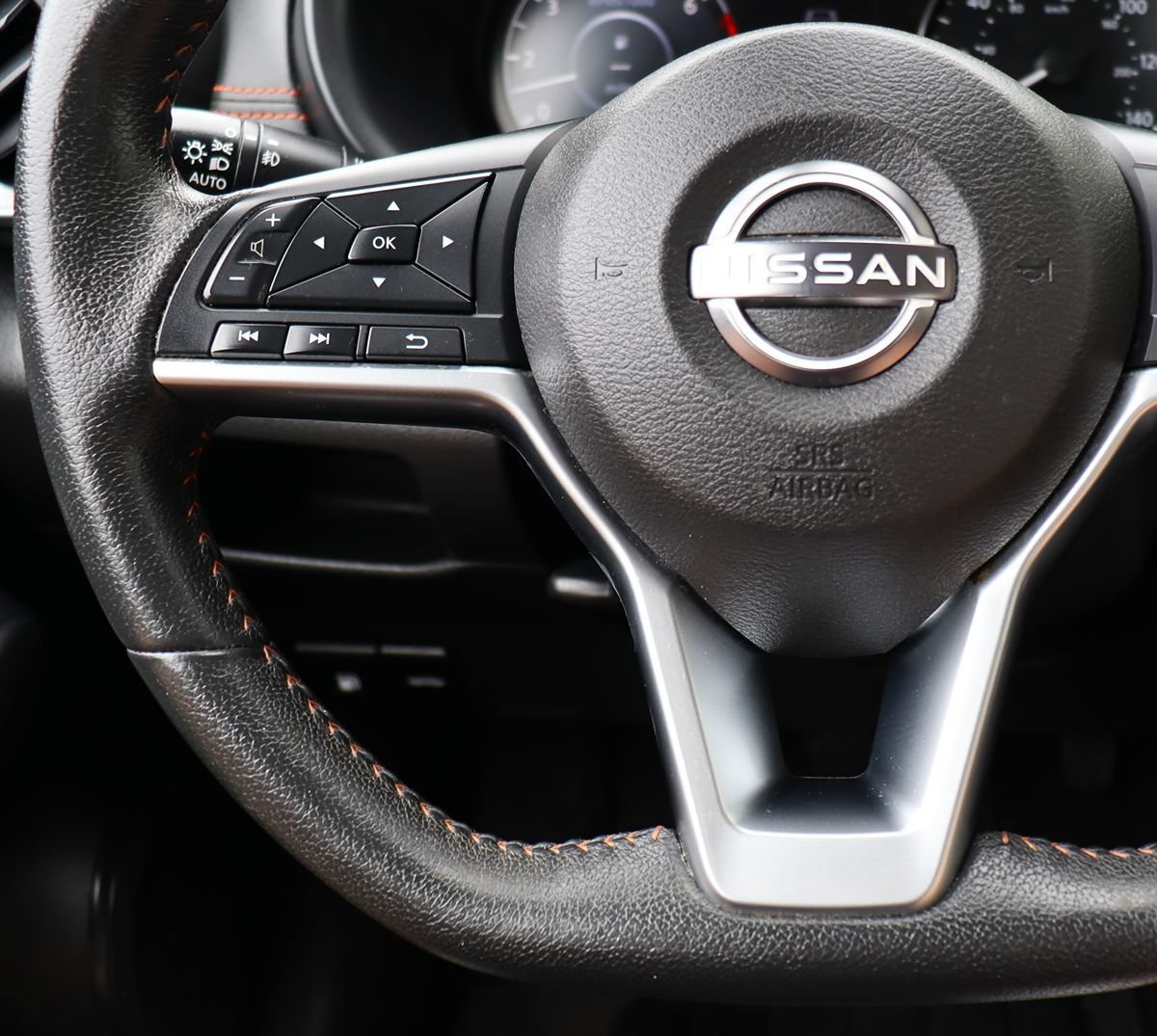 Used 2023 Nissan Kicks SR FWD image 52