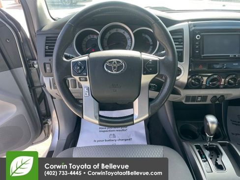 Used 2014 Toyota Tacoma 4x4 Double Cab w/ SR5 Package image 21