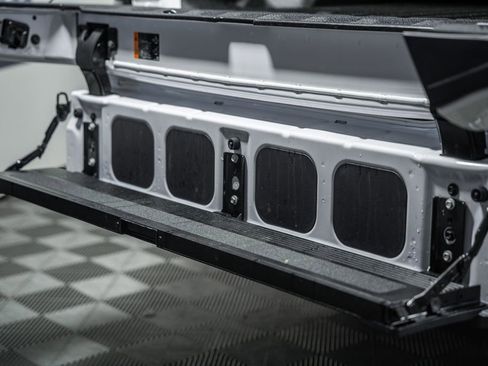 Used 2024 Chevrolet Silverado EV RST image 11