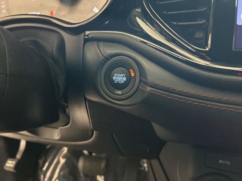 Certified 2022 Dodge Durango R/T image 41