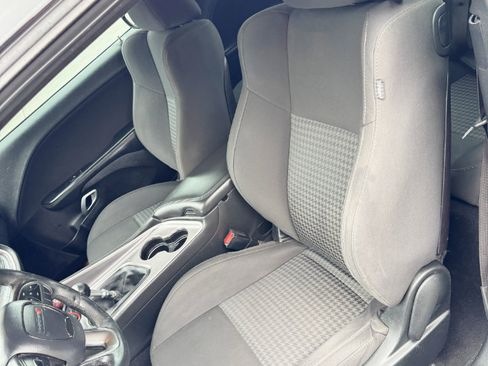 Used 2019 Dodge Challenger R/T image 14