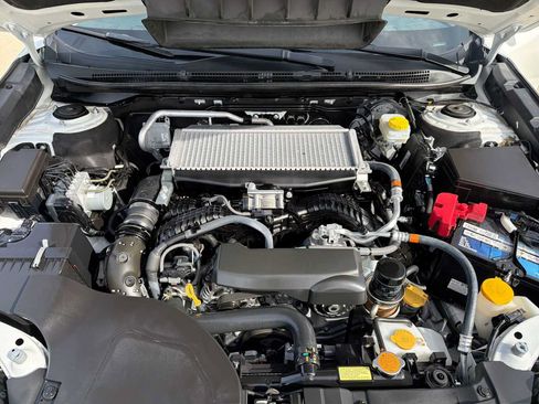 Certified 2024 Subaru Outback Touring XT AWD/4WD image 11