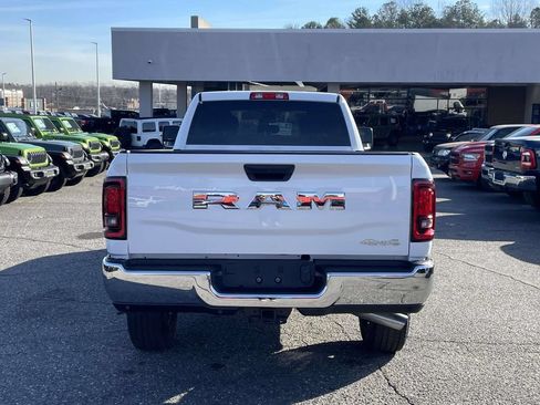 New 2026 RAM 3500 Tradesman w/ Chrome Appearance Group A AWD/4WD image 7