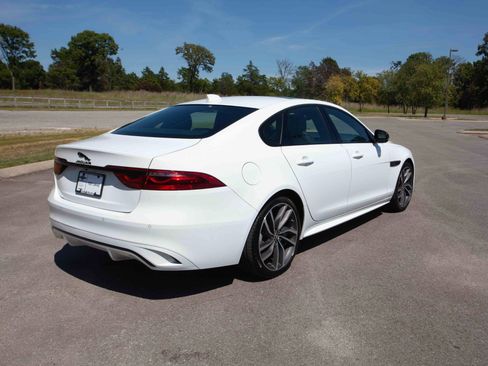 Used 2024 Jaguar XF R-Dynamic SE AWD/4WD image 3