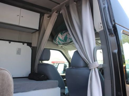 Used 2019 Nissan NV 3500 SL w/ Navigation Package RWD image 23