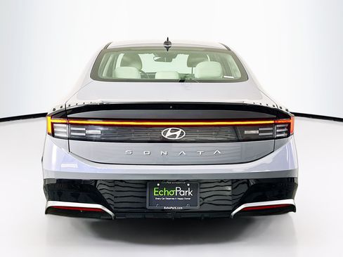 Used 2024 Hyundai Sonata SEL FWD image 7