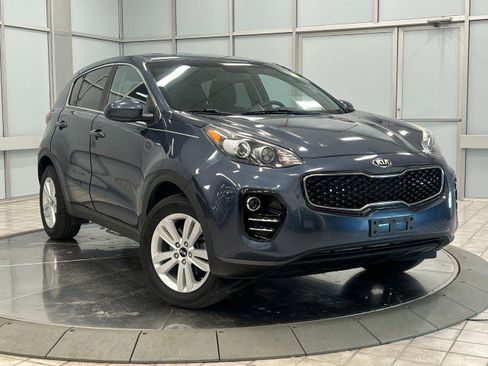 Used 2017 Kia Sportage LX image 1