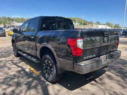 Used 2017 Nissan Titan Platinum Reserve w/ Off-Road Package AWD/4WD image 6