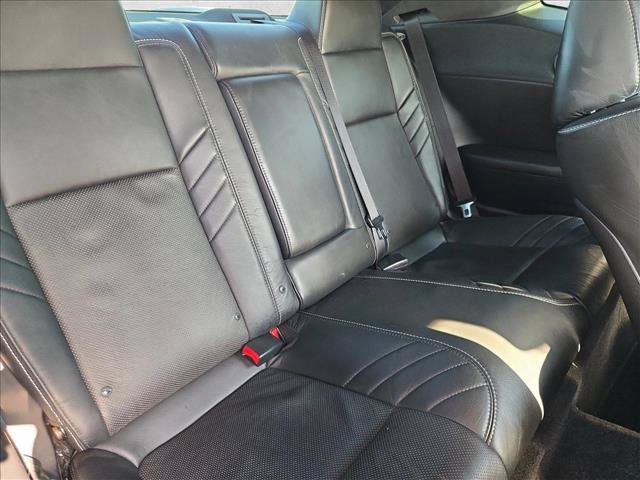 Used 2015 Dodge Challenger SRT Hellcat RWD image 19