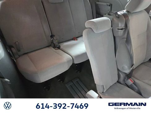 Used 2017 Toyota Sienna LE FWD image 17
