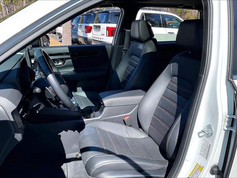 Used 2023 Honda CR-V Sport Touring image 8